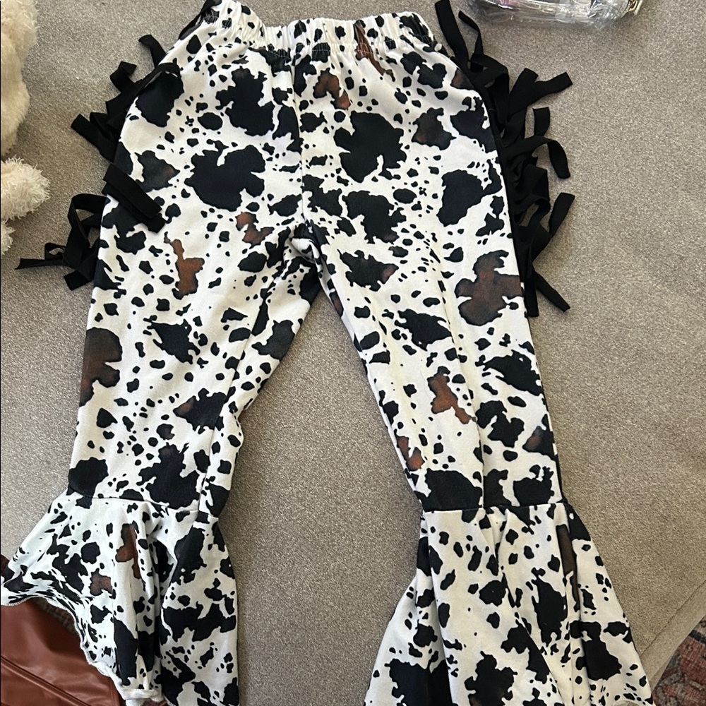 SHEIN Kids Black and White Cow Print Flared Pants